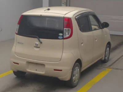 Nissan MOCO  с аукциона в Японии