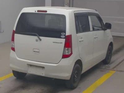 Suzuki WAGON R  с аукциона в Японии