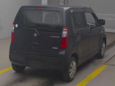 Suzuki WAGON R  с аукциона в Японии