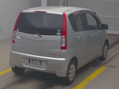 Daihatsu MOVE  с аукциона в Японии