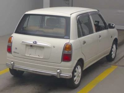 Daihatsu MIRA