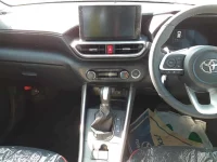 Toyota RAIZE лот № 30007 оценка S  с аукциона в Японии 8