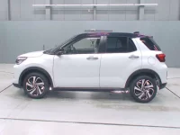 Toyota RAIZE лот № 30007 оценка S  с аукциона в Японии 3