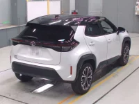 Toyota YARIS CROSS лот № 30054 оценка 5  с аукциона в Японии 1