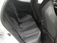 Toyota YARIS лот № 30083 оценка 4.5  с аукциона в Японии 9