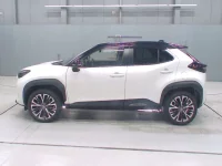 Toyota YARIS CROSS лот № 30089 оценка 4.5  с аукциона в Японии 3