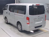 Nissan CARAVAN VAN лот № 30024 оценка R  с аукциона в Японии 5