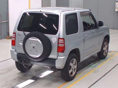 Nissan KIX