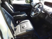 Nissan SERENA лот № 30040 оценка 3.5  с аукциона в Японии 7