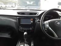 Nissan X-TRAIL лот № 30092 оценка 4  с аукциона в Японии 5