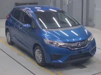 Honda FIT лот № 30018 оценка 4  с аукциона в Японии 4