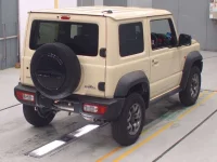 Suzuki JIMNY SIERRA лот № 30114 оценка 5  с аукциона в Японии 1