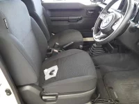 Suzuki JIMNY SIERRA лот № 30114 оценка 5  с аукциона в Японии 7