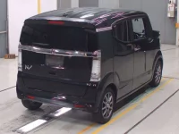 Honda N BOX SLASH лот № 75023 оценка 3.5  с аукциона в Японии 1