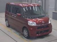 Daihatsu TANTO лот № 30069 оценка 4.5  с аукциона в Японии 4
