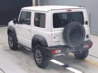 Suzuki JIMNY SIERRA лот № 30082 оценка 5  с аукциона в Японии 5