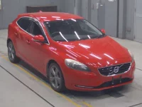 Volvo V40 лот № 10016 оценка 4  с аукциона в Японии 2