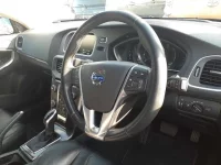 Volvo V40 лот № 10016 оценка 4  с аукциона в Японии 4