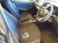 Mazda DEMIO лот № 30049 оценка 4  с аукциона в Японии 5