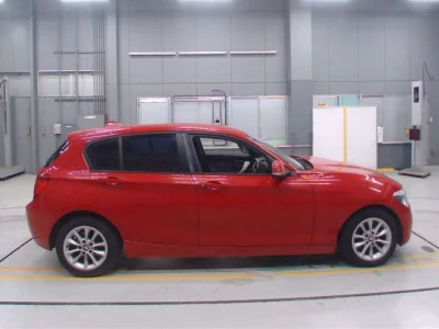 BMW 1-Series  с аукциона в Японии