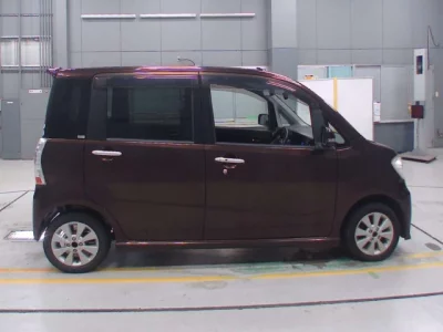 Daihatsu TANTO EXE