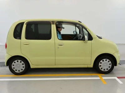 Daihatsu MOVE LATTE