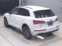 Audi Q5 лот № 4028 оценка 5  с аукциона в Японии 5
