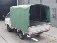 Toyota TOWN ACE TRUCK лот № 30143 оценка 3  с аукциона в Японии 5