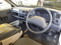 Toyota TOWN ACE TRUCK лот № 30143 оценка 3  с аукциона в Японии 6