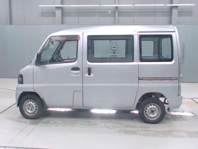 Mitsubishi MINICAB VAN