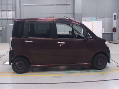 Daihatsu TANTO EXE