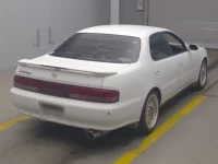 Toyota CRESTA лот № 83 оценка 3.5  с аукциона в Японии 1