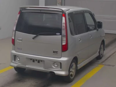 Daihatsu MOVE  с аукциона в Японии