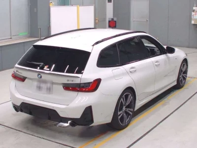 BMW 3-Series  с аукциона в Японии