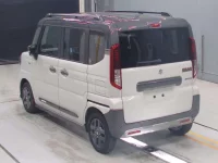 Suzuki SPACIA GEAR лот № 59 оценка R  с аукциона в Японии 5