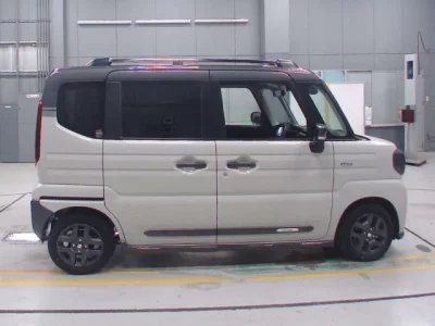 Suzuki SPACIA GEAR  с аукциона в Японии