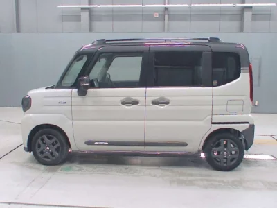 Suzuki SPACIA GEAR  с аукциона в Японии