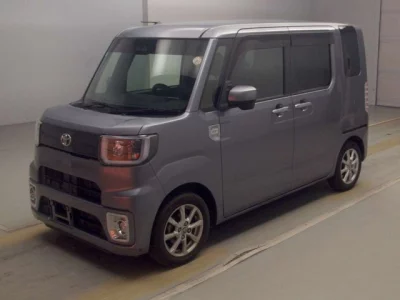 Toyota Pixis Mega