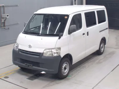 Toyota LiteAce Van
