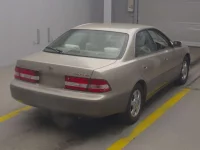 Toyota WINDOM лот № 4223 оценка 3.5  с аукциона в Японии 1