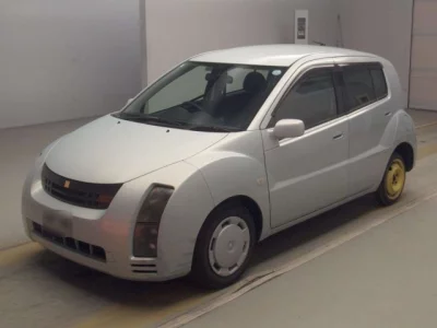 Toyota WILL  с аукциона в Японии