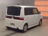 Honda THATS лот № 74063 оценка 4  с аукциона в Японии 1