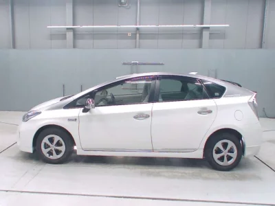 Toyota PRIUS PHV