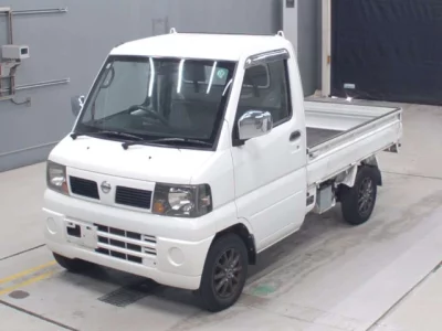 Nissan CLIPPER TRUCK