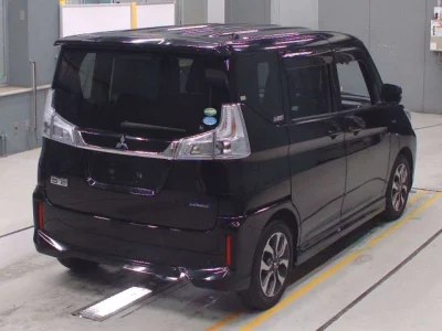 Mitsubishi DELICA D2