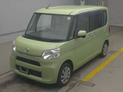 Daihatsu TANTO  с аукциона в Японии