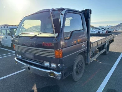 Mazda Titan