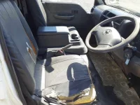 Mazda BONGO VAN лот № 70089 оценка R  с аукциона в Японии 7