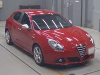 Alfa Romeo Giulietta лот № 10080 оценка 3.5  с аукциона в Японии 4