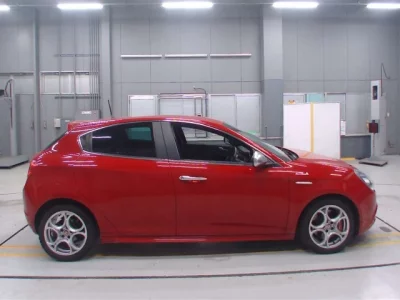 Alfa Romeo Giulietta  с аукциона в Японии